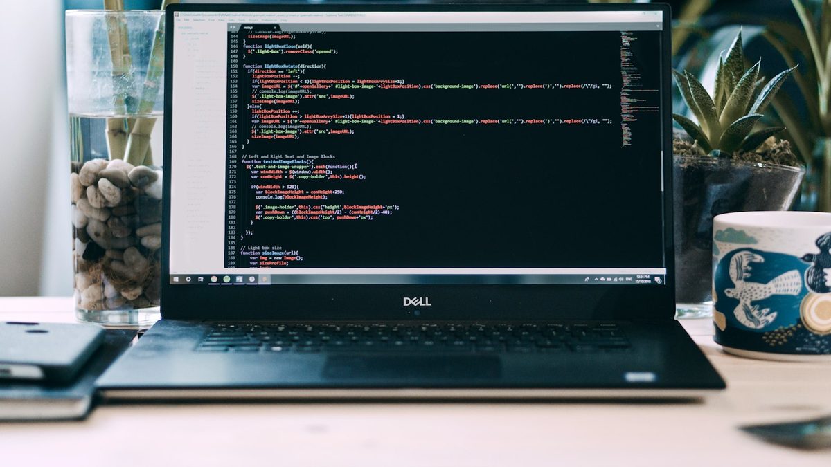 ChatGPT przyspiesza pracę marketingową — jak to zrobić w Twojej firmie?